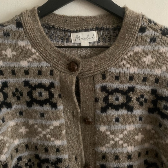 Patterned Cozy Cardigan - Picture 2 of 4